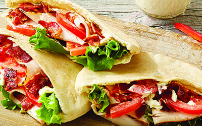 BLT Pita Pockets Featuring SABRA Hummus